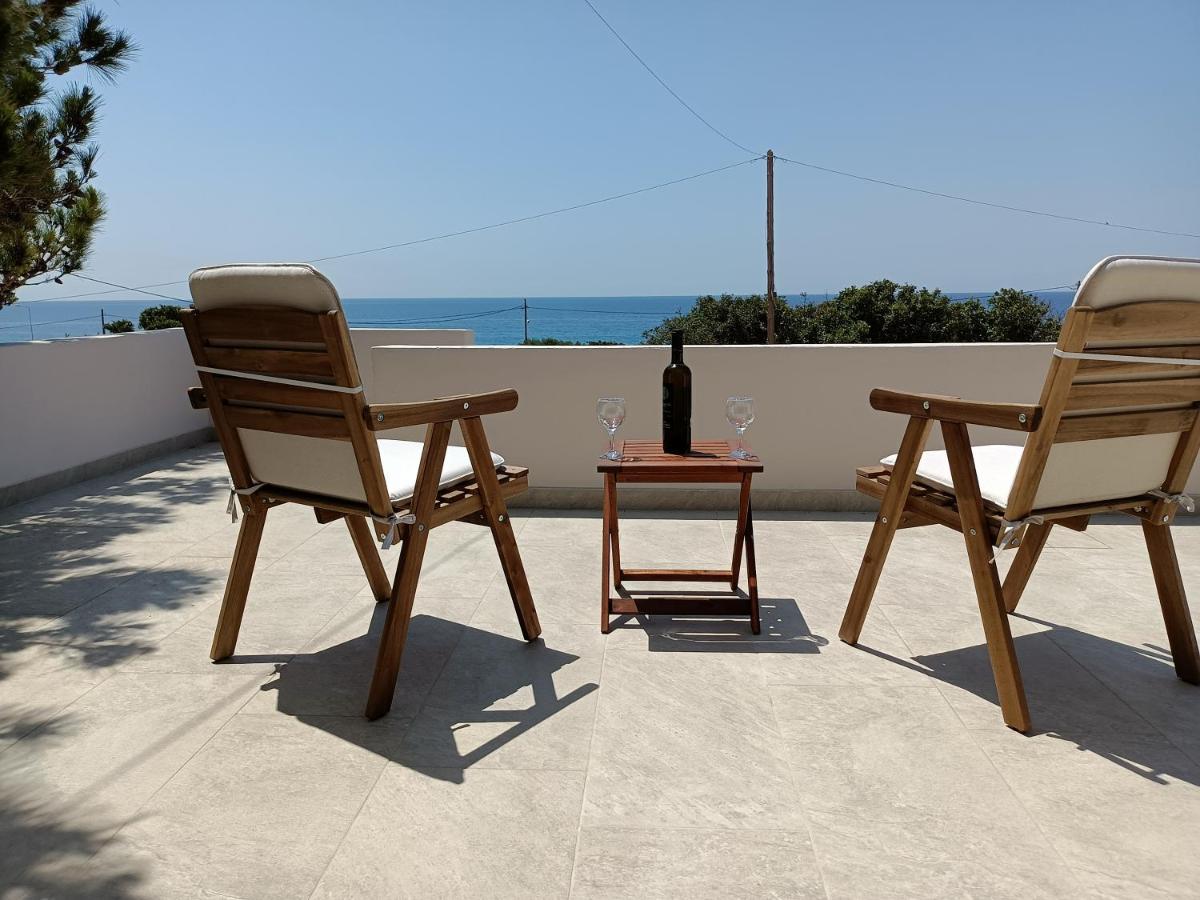 Villa Sea View Pine House Makrýgialos Esterno foto